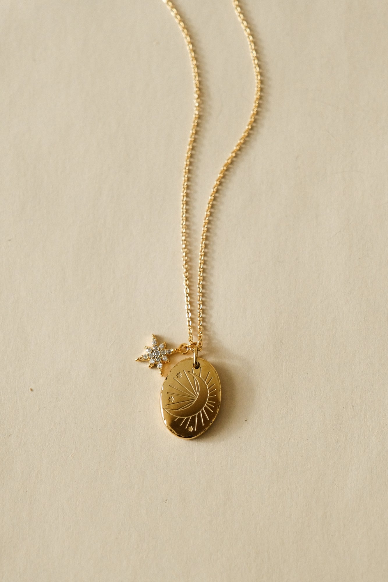 “Mei” necklace (of your choice)