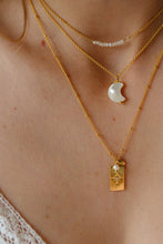 Upload image to gallery, Necklace &quot;Seek&quot;
