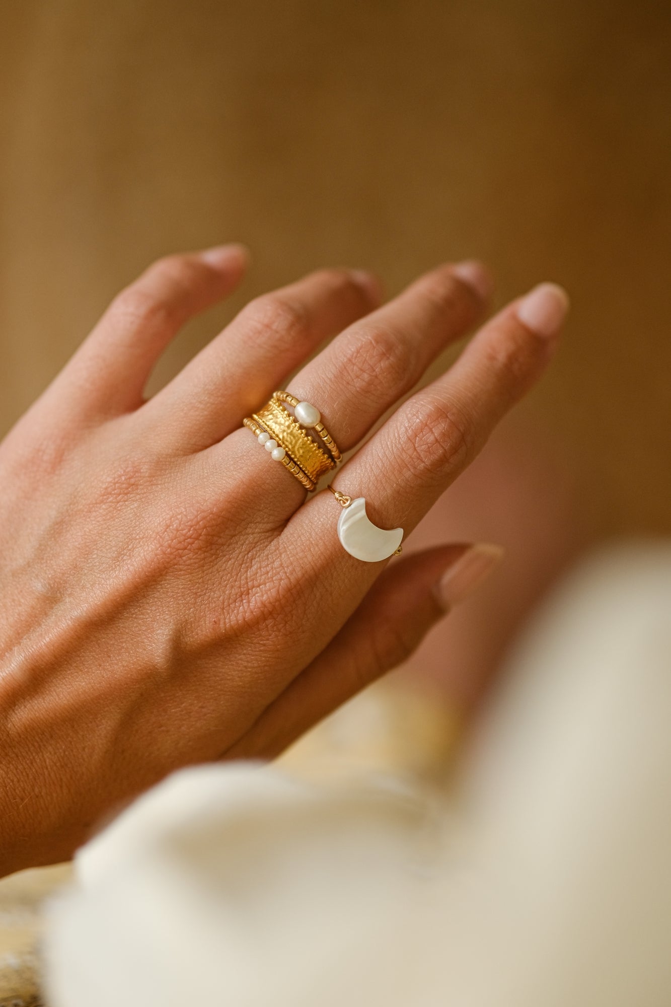 “Cycle” ring