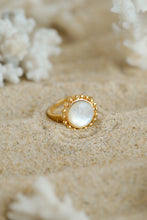 Upload image to gallery, “Intuition” ring
