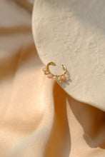 Upload image to gallery, &quot;Ann&quot; earring (optional)
