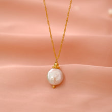 Upload image to gallery, Necklace &quot;Soleya&quot;
