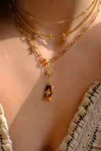 Upload image to gallery, Necklace &quot;Nova&quot;
