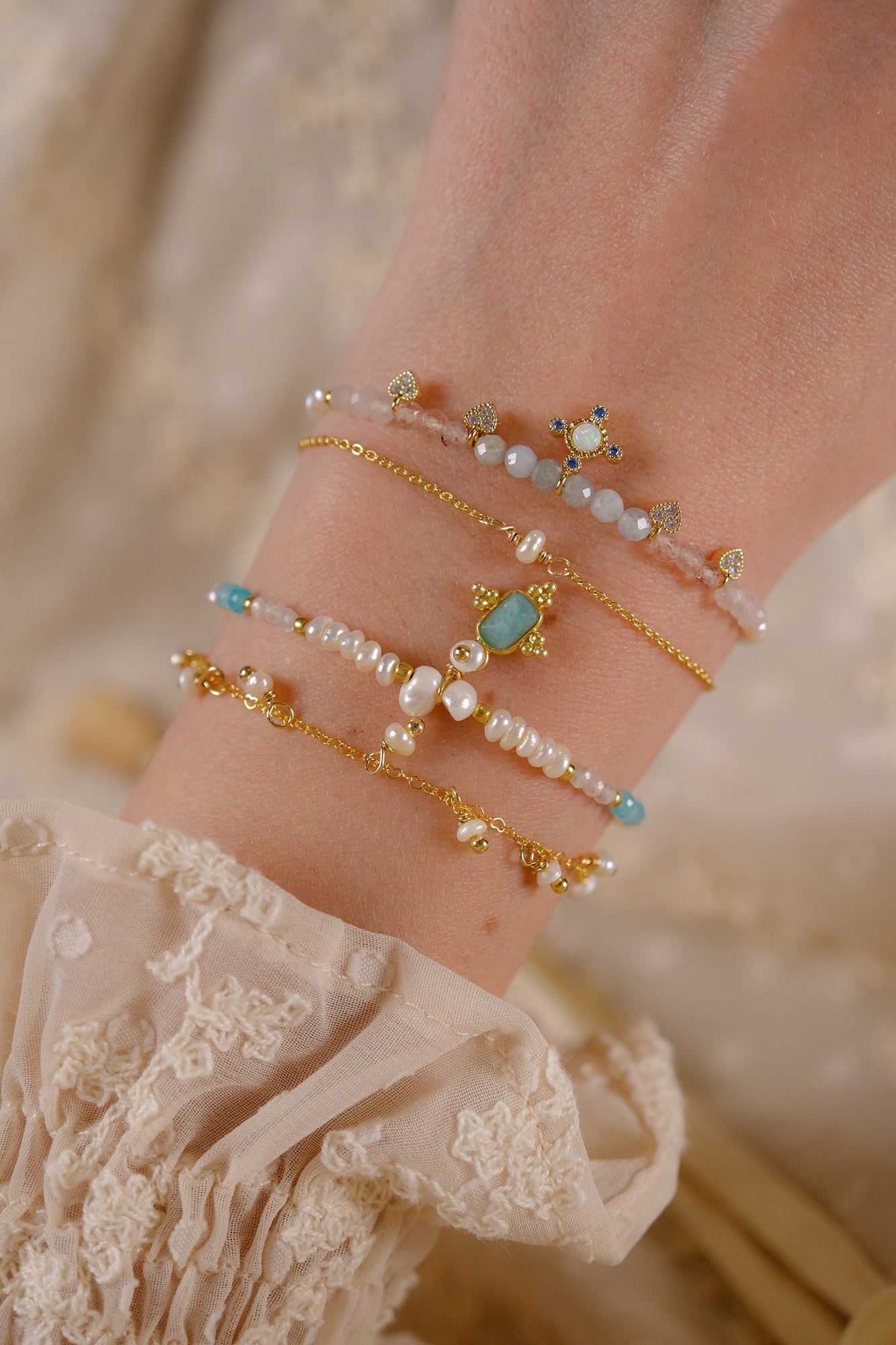 “Nomia” bracelet
