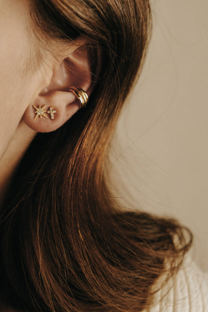 “Alix” stud earrings