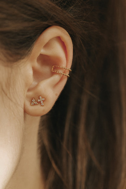 “Alaya” stud earrings