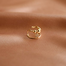 Upload image to gallery, Ear ring &quot;Leya&quot;

